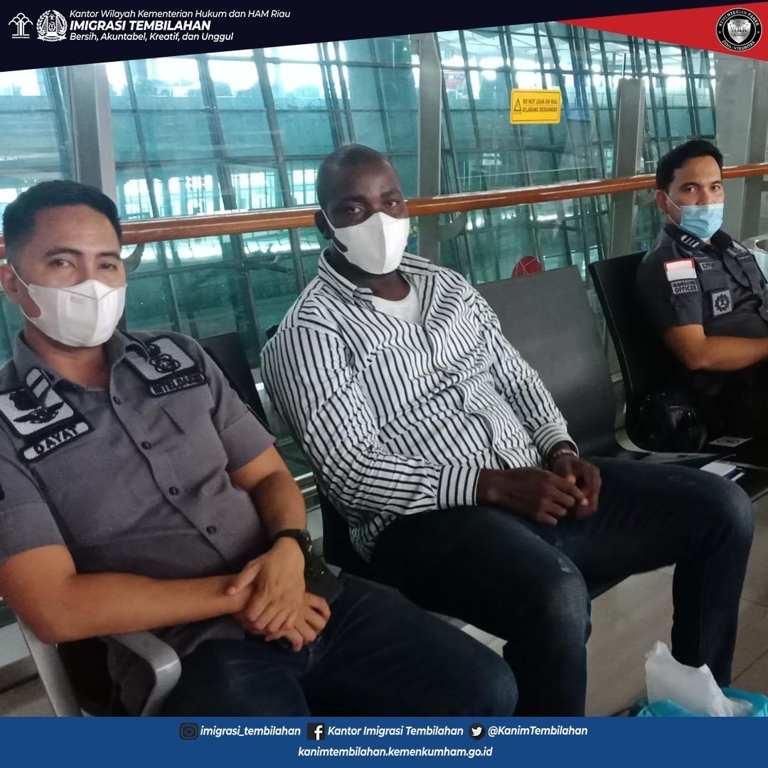 IMIGRASI TEMBILAHAN DEPORTASI WNA ASAL NIGERIA